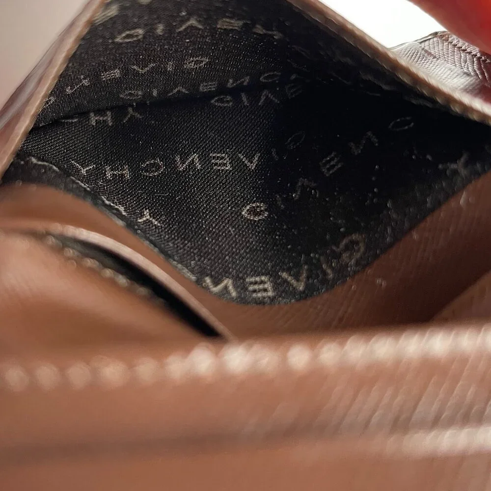 Givenchy Brown Leather Bifold Wallet with ID Pocket - Preowned